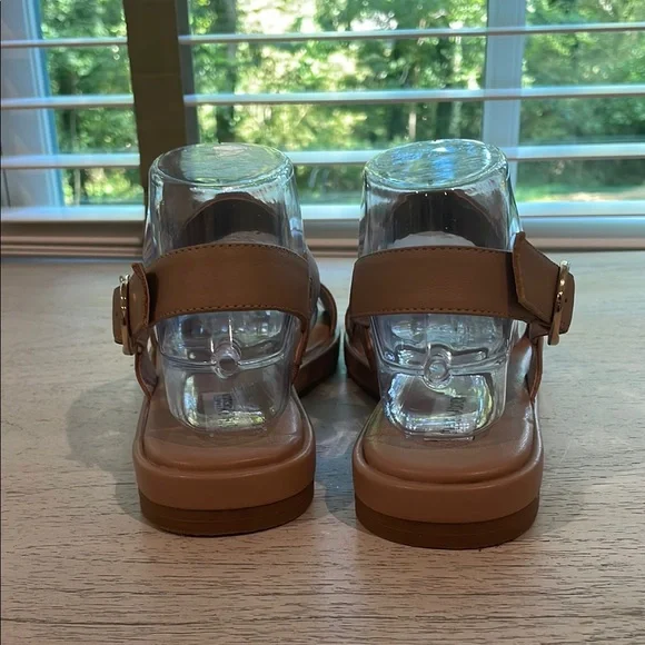 New Steve Madden Tan “Ethos” Sandals. Size 7. - Picture 3 of 12